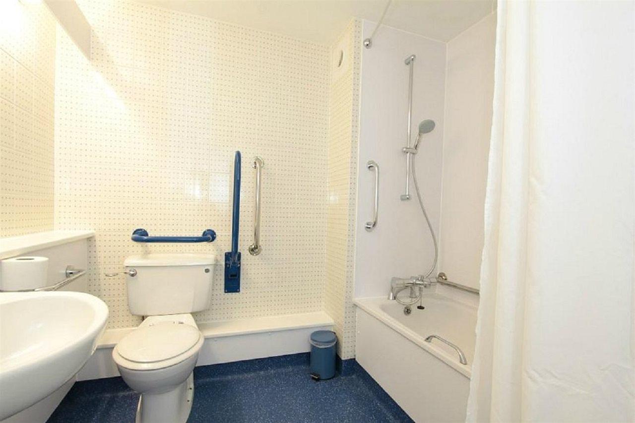 Travelodge Ipswich Stowmarket Haughley Εξωτερικό φωτογραφία