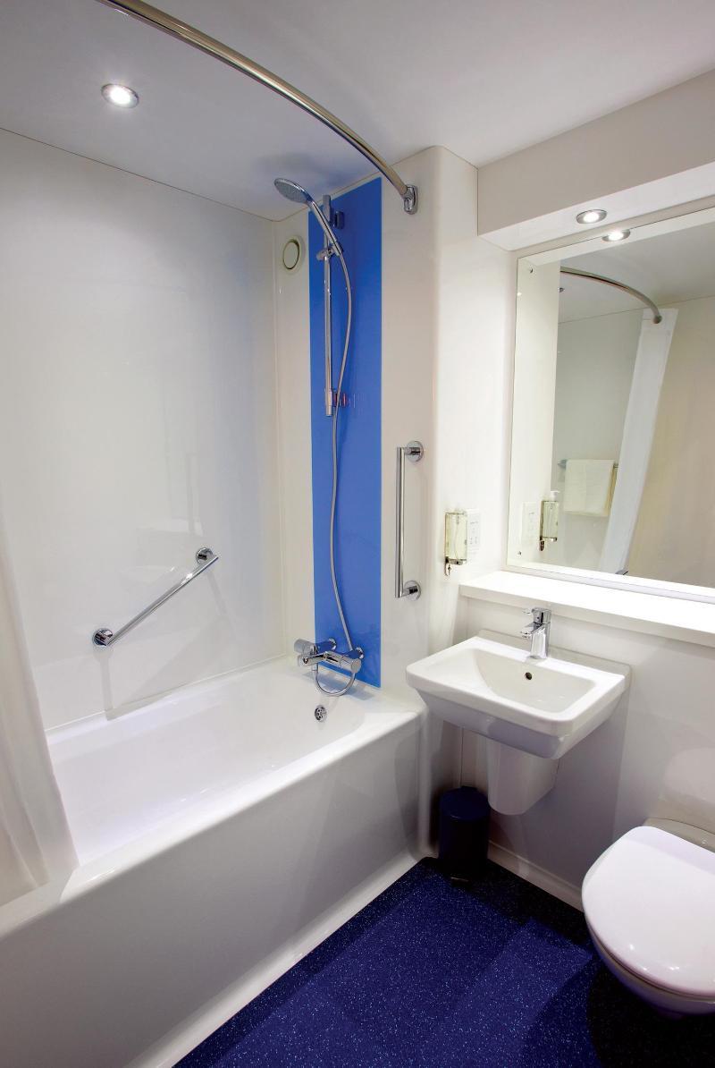 Travelodge Ipswich Stowmarket Haughley Εξωτερικό φωτογραφία